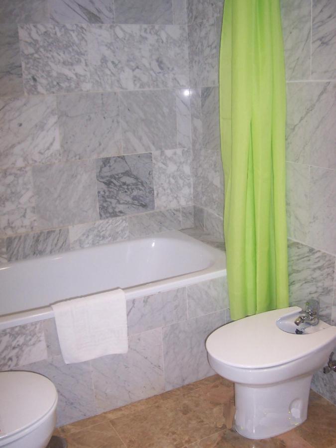 Hotel Al-Yussana Lucena Cameră foto